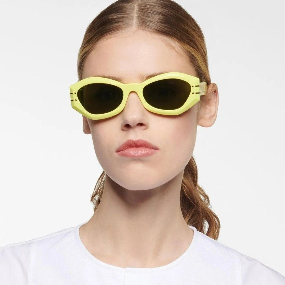 SALE! NEW Dior DIORSIGNATURE B1U 66C0 Shiny Yellow Green Women Sunglasses